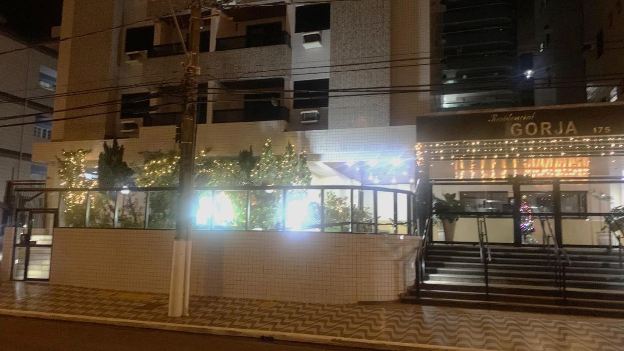 Grande Gorja Premium - 200m Da Praia, Garagem, Wi-fi, Ar Condicionado, Office E Varanda * Praia Grande (Santos)