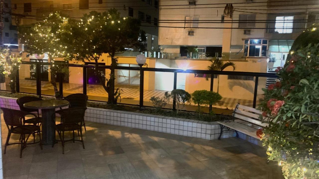 Grande Gorja Premium - 200m Da Praia, Garagem, Wi-fi, Ar Condicionado, Office E Varanda * Praia Grande (Santos)