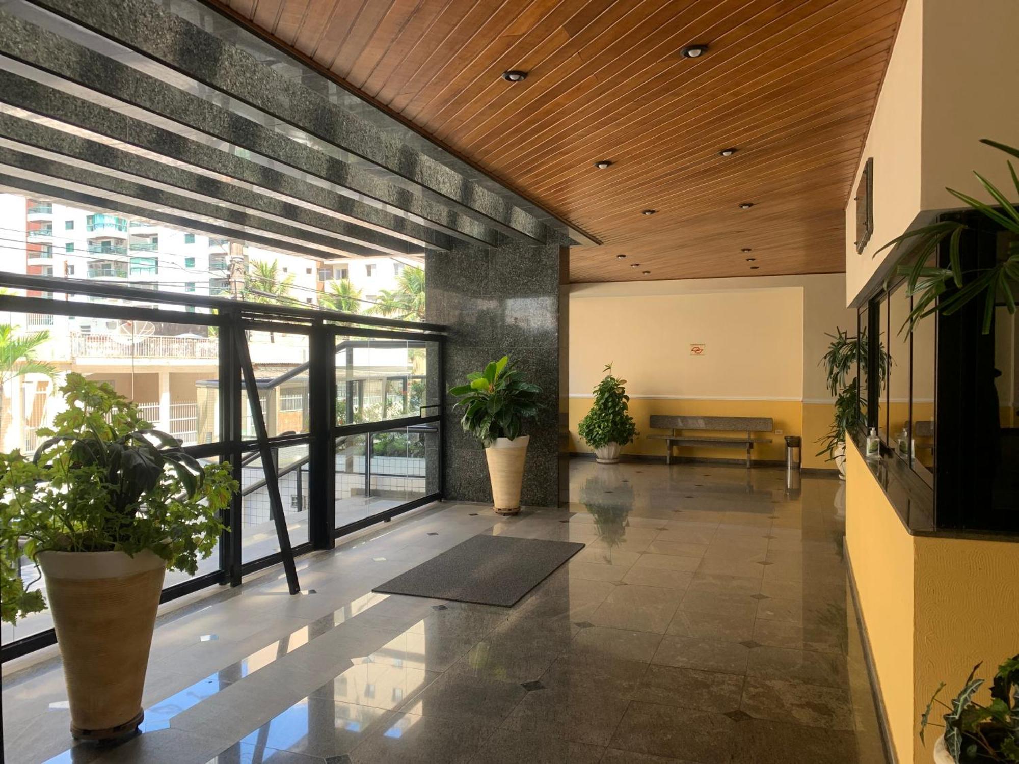 Grande Gorja Premium - 200m Da Praia, Garagem, Wi-fi, Ar Condicionado, Office E Varanda * Praia Grande (Santos)